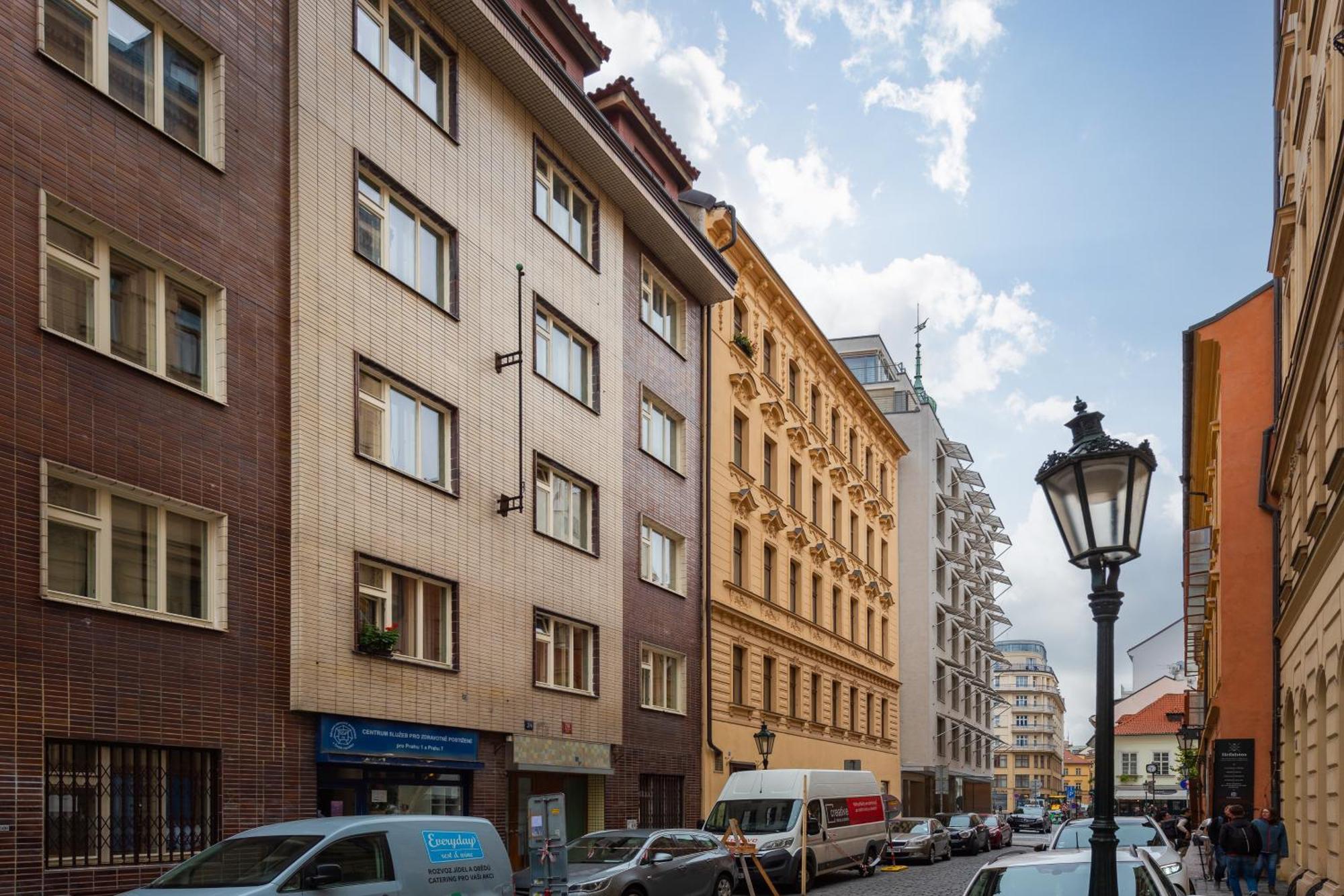 Lighthouse Apartment Praha Eksteriør bilde